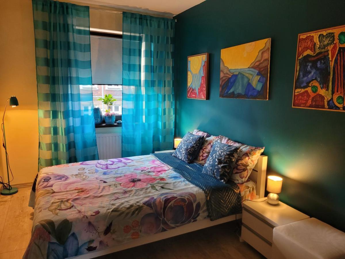 Apartament Lilla Jelenia Gora Bagian luar foto