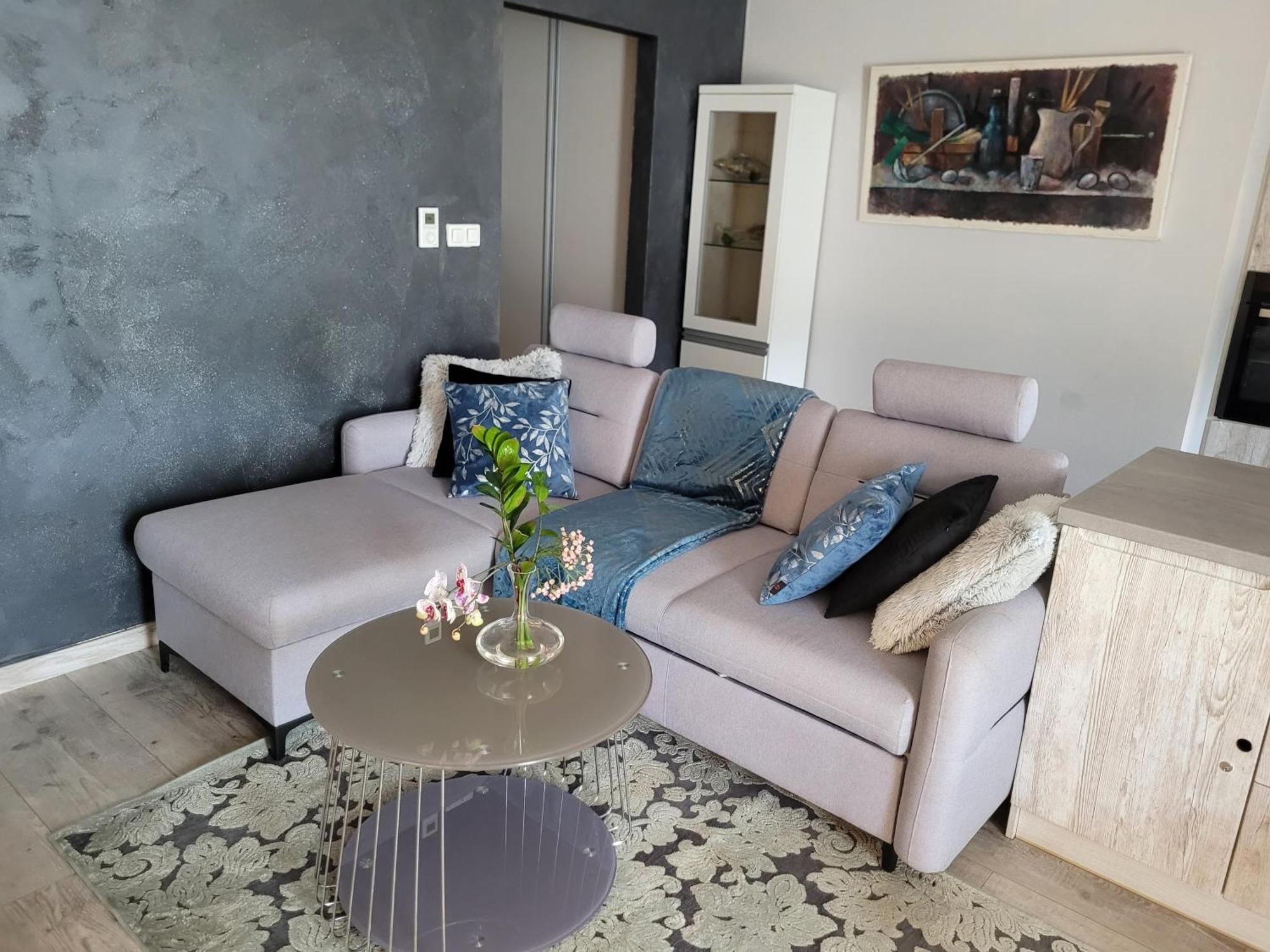 Apartament Lilla Jelenia Gora Bagian luar foto